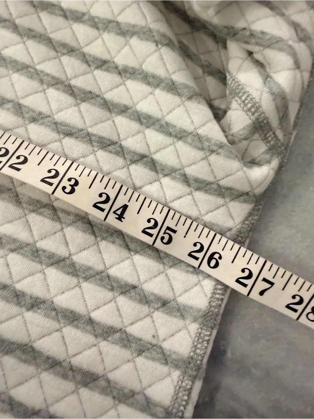 NWOT J. Crew Size 2X Gray Cream Reversible Quilted Striped Crew Sweatshirt